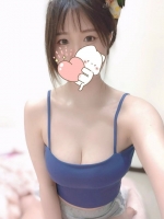 #膚白巨乳學生妹推薦