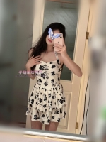 台中高挑美腿翹臀妹【冰冰】